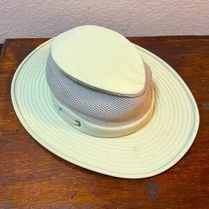 Tilley Lighterweight Mesh Hat - Size 7 1/8 - Floats, Blocks UV, Repels Rain